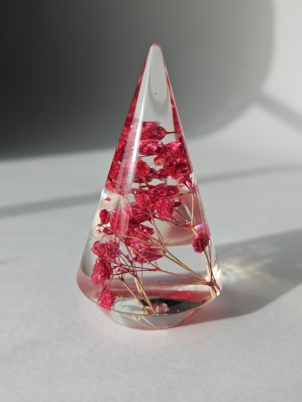 Handmade Pink Flower Resin Ring Holder Cone Jewelry Organizer Display Stand